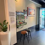 Cinque Terre Hub Art Apartment *