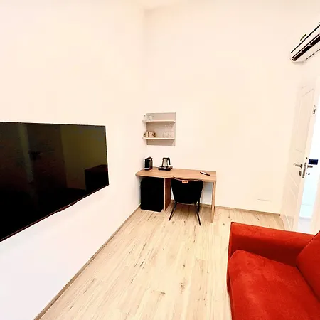 Cinque Terre Hub Art Специя