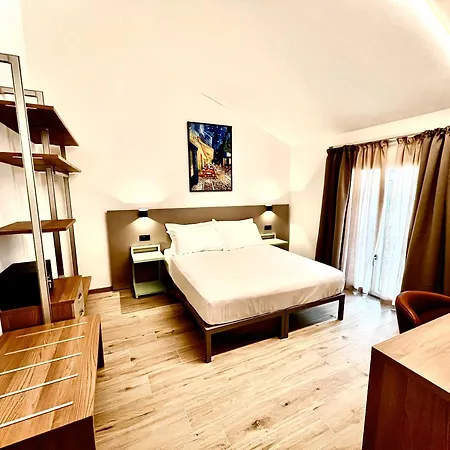 Cinque Terre Hub Art Апартаменты *